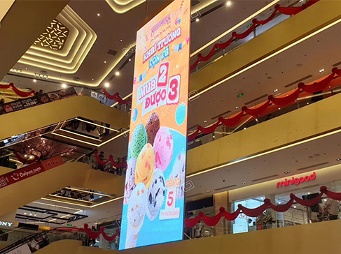 越南 Vincom 購(gòu)物中心透明LED顯示屏項(xiàng)目