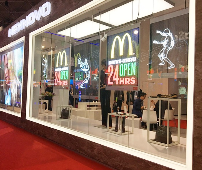 zhanhui-cn-weixin_23.jpg 晶泓科技透明LED顯示屏2017ISE贏頭彩(圖12)