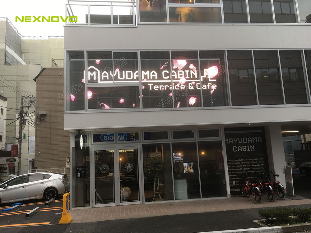 日本Mayudama Cabin 酒店玻璃LED顯示屏項(xiàng)目(圖5)